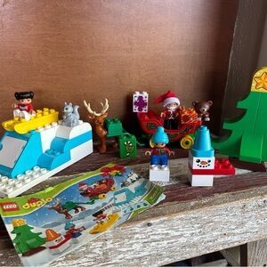 LEGO DUPLO Santa’s Winter Holiday